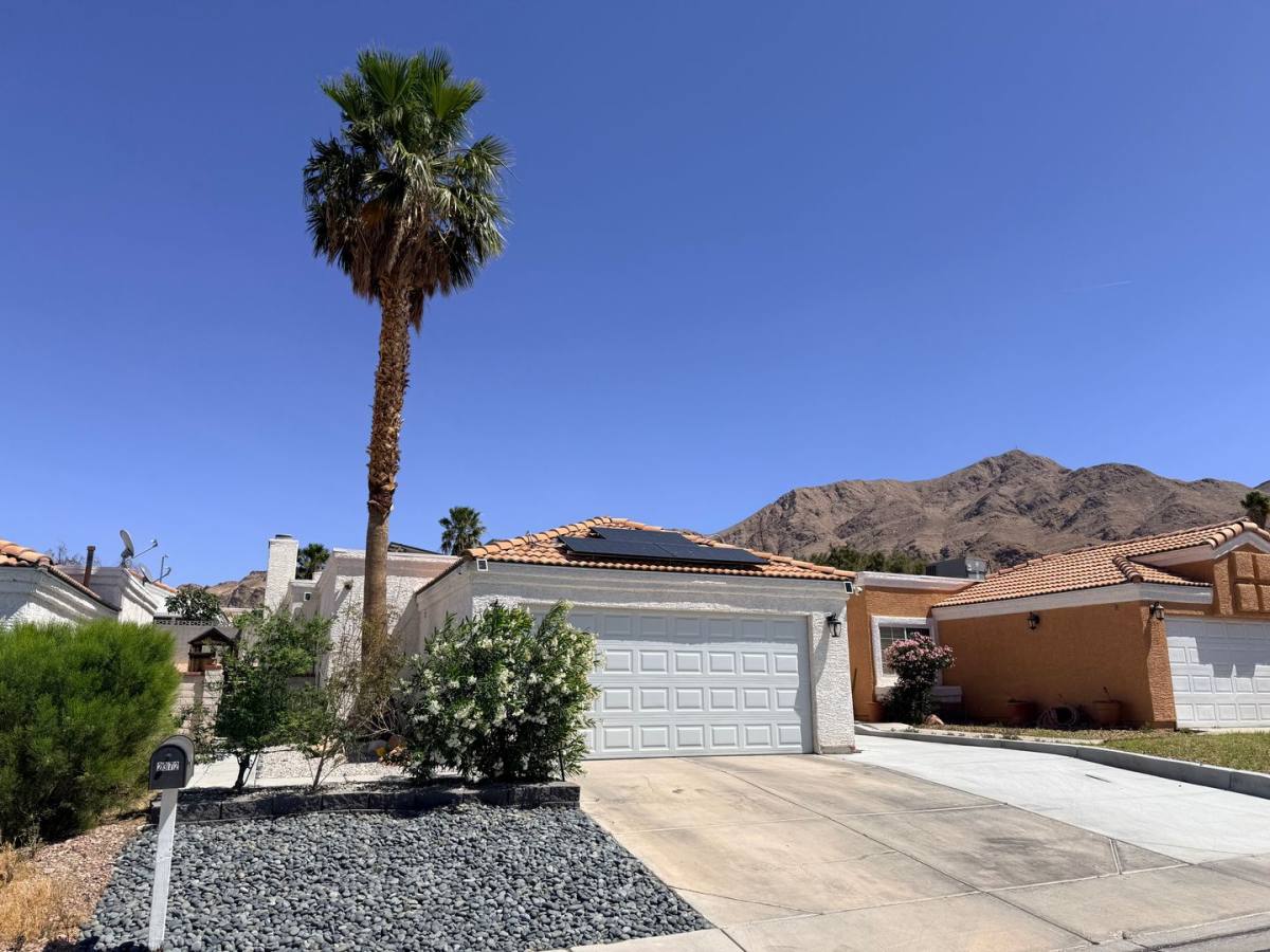 House for rent at 2372 Beaver Bay Court, Las Vegas, NV 89156