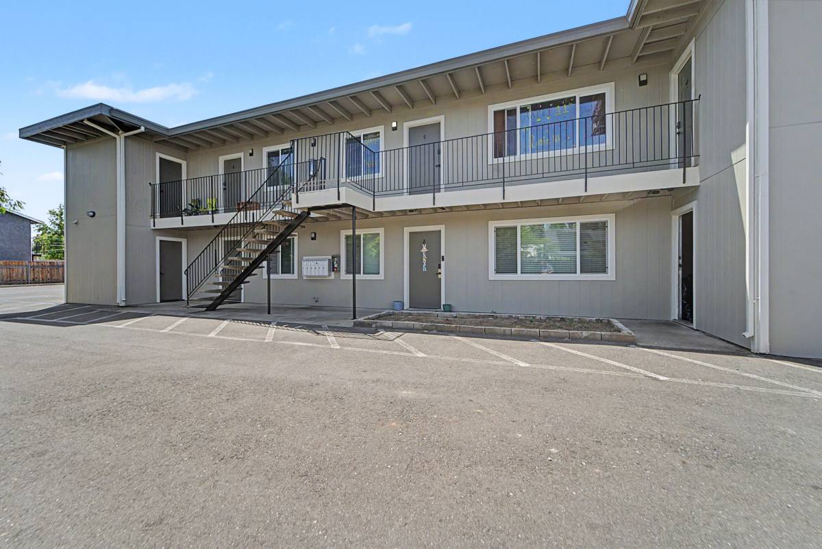 Apartment for rent at 338 Teegarden Ave, Yuba City, CA 95991