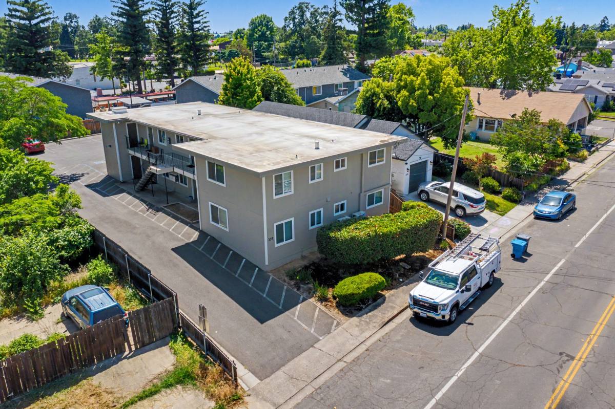 Apartment for rent at 338 Teegarden Ave, Yuba City, CA 95991