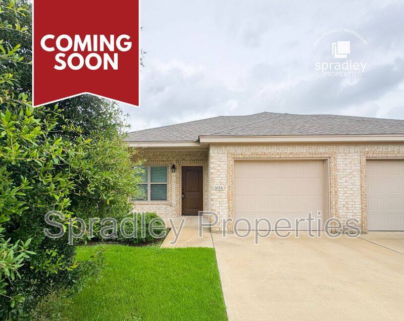 Apartment for rent at 203A Sparrow Cove, Troy, TX 76579