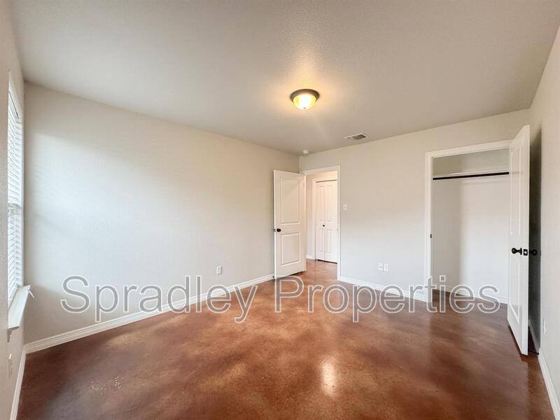 Apartment for rent at 203A Sparrow Cove, Troy, TX 76579