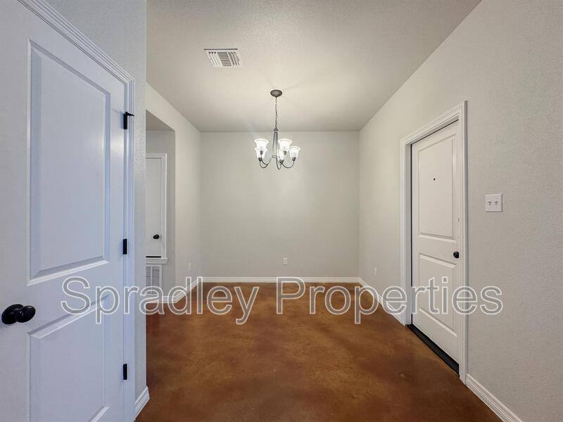 Apartment for rent at 203A Sparrow Cove, Troy, TX 76579