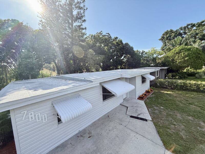 House for rent at 7800 52 St N, Pinellas Park, FL 33781