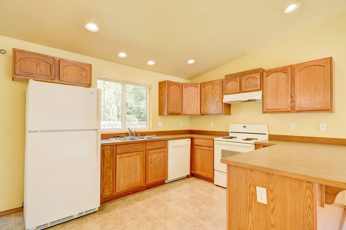 House for rent at 404 Sycamore Dr, Coupeville, WA 98239