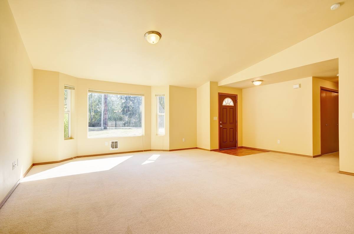 House for rent at 404 Sycamore Dr, Coupeville, WA 98239
