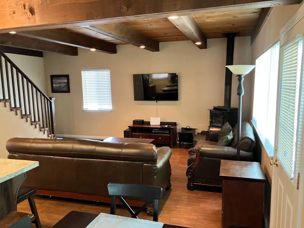 House for rent at 968 Tanglewood Dr, South Lake Tahoe, CA 96150