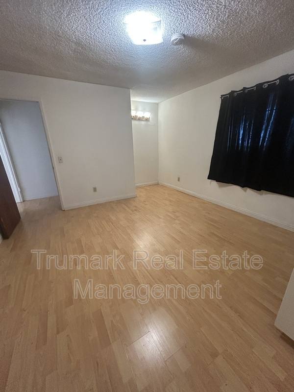 Apartment for rent at 4401 Clayton Ave #3, Los Angeles, CA 90027