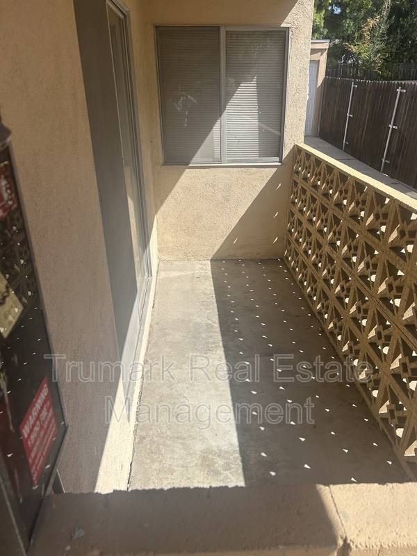 Apartment for rent at 4401 Clayton Ave #3, Los Angeles, CA 90027