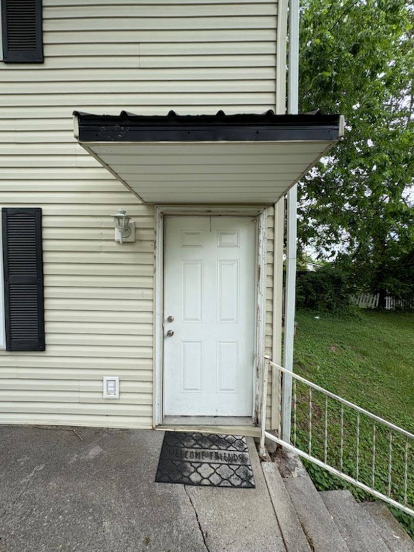 Apartment for rent at 812 Universal St, Jefferson City, TN 37760