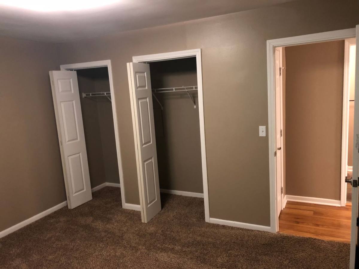 Apartment for rent at 1407 Grand Ave, Newport, KY 41071