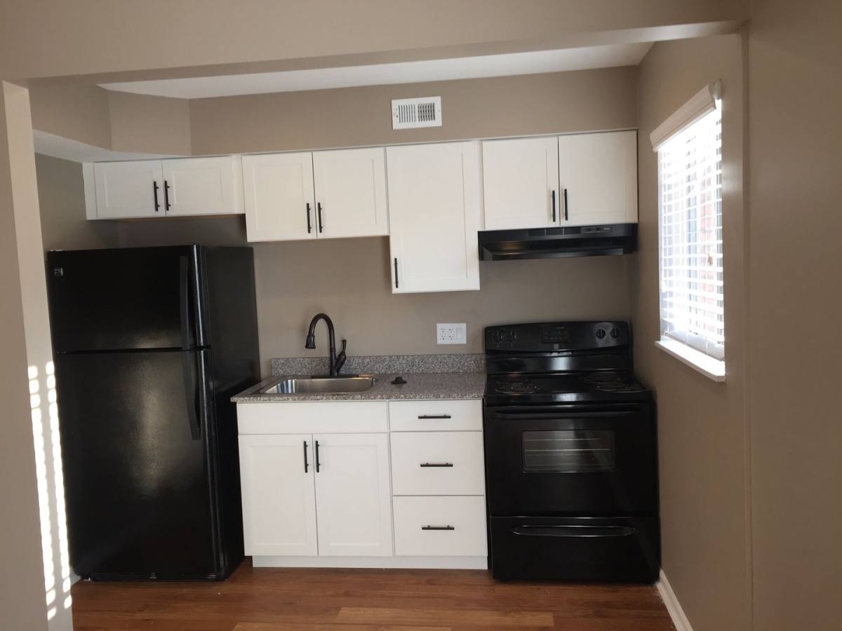 Apartment for rent at 1407 Grand Ave, Newport, KY 41071