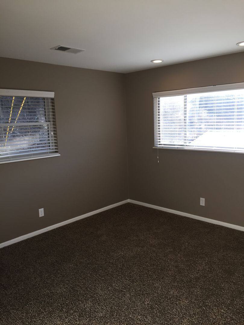 Apartment for rent at 1407 Grand Ave, Newport, KY 41071