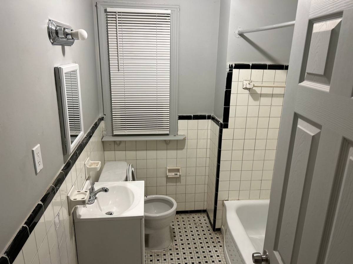 House for rent at 7283 Minock, Detroit, MI 48228