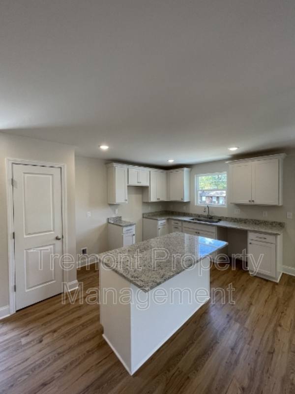 House for rent at 1409 E 50th St, Chattanooga, TN 37407