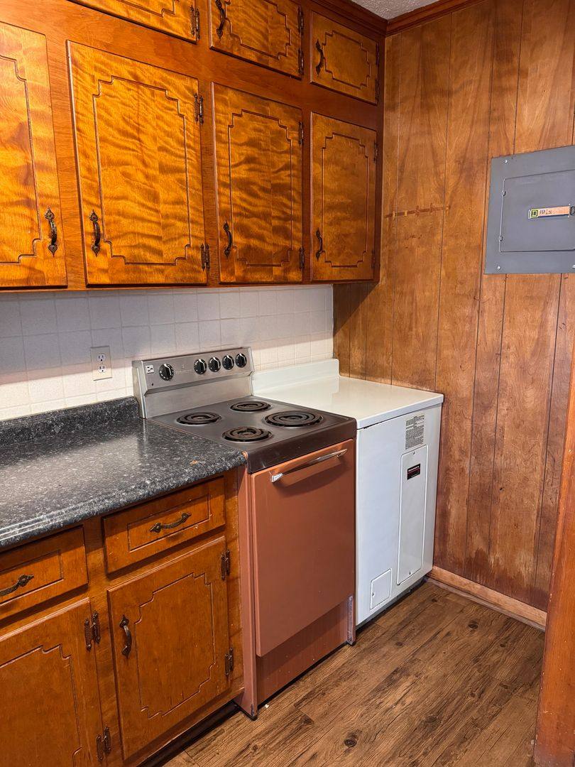 Apartment for rent at 629 S Cox St, Asheboro, NC 27203