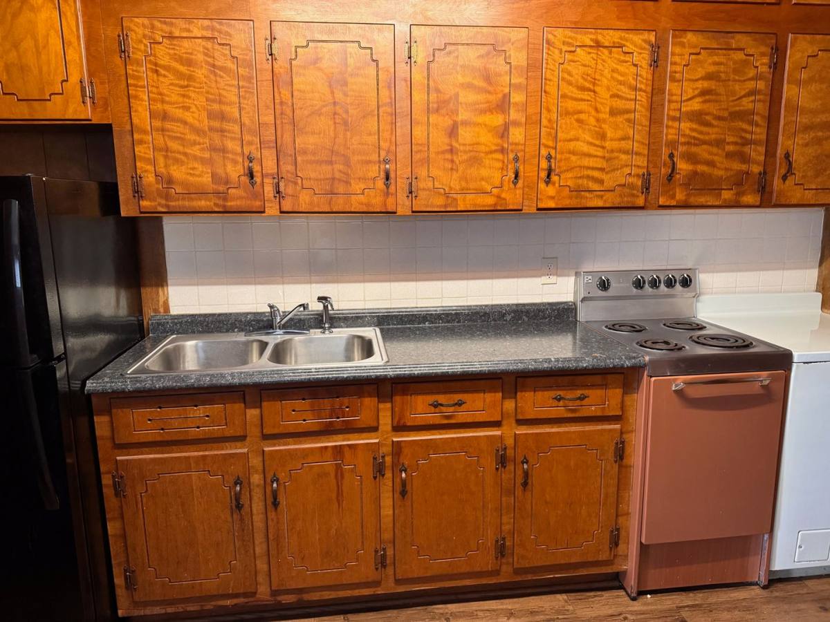 Apartment for rent at 629 S Cox St, Asheboro, NC 27203