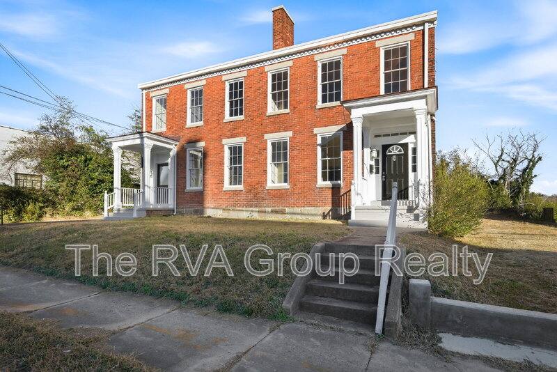 Apartment for rent at 27 S Jefferson St #A, Petersburg, VA 23803