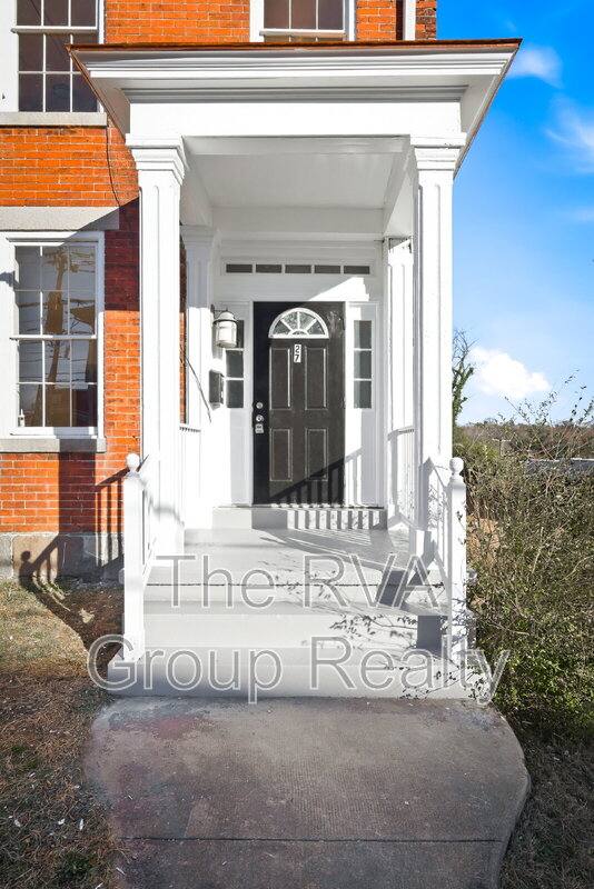 Apartment for rent at 27 S Jefferson St #A, Petersburg, VA 23803
