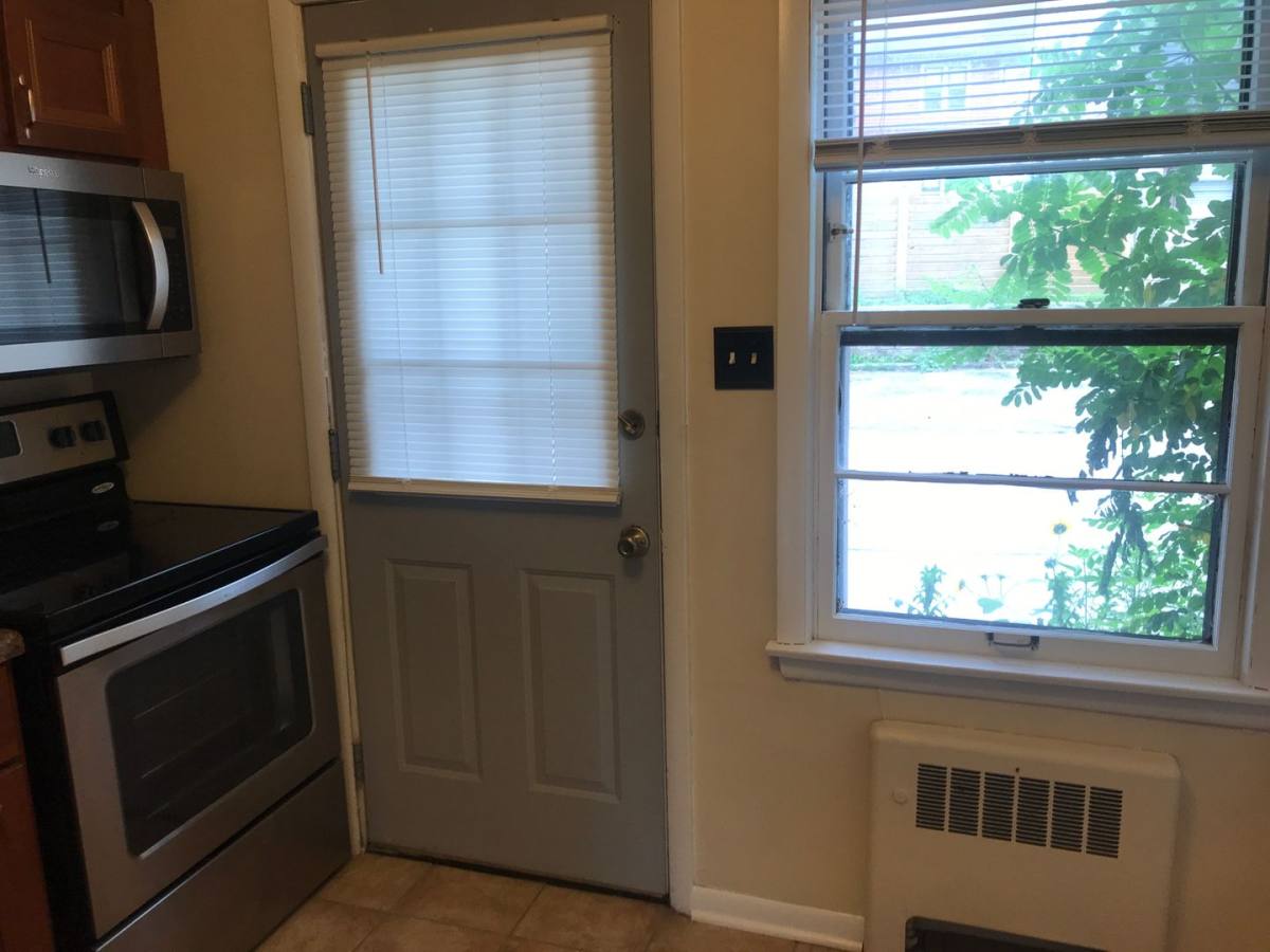 Apartment for rent at 6225-29 Milwaukee Ave, Milwaukee, WI 53213