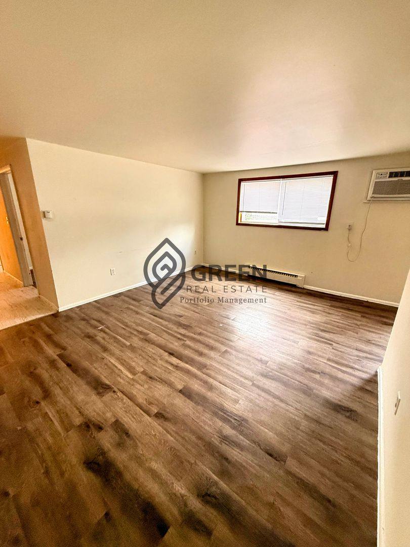 Apartment for rent at 450 S Dearborn Ave, Kankakee, IL 60901