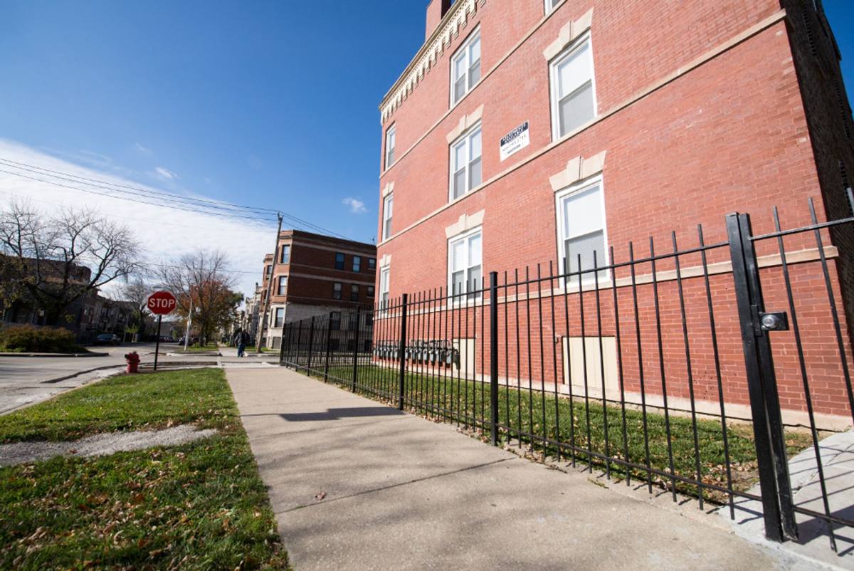 Apartment for rent at 3454 W Lexington St, Chicago, IL 60624