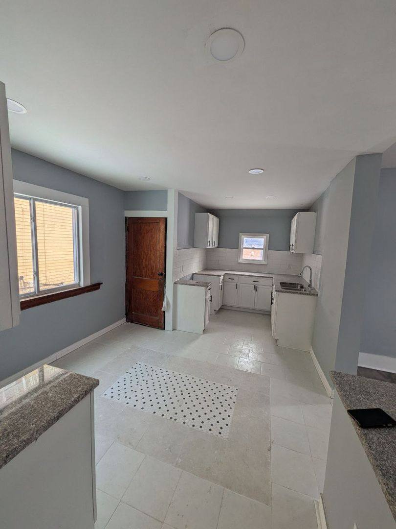 House for rent at 3529 E 106th St, Cleveland, OH 44105