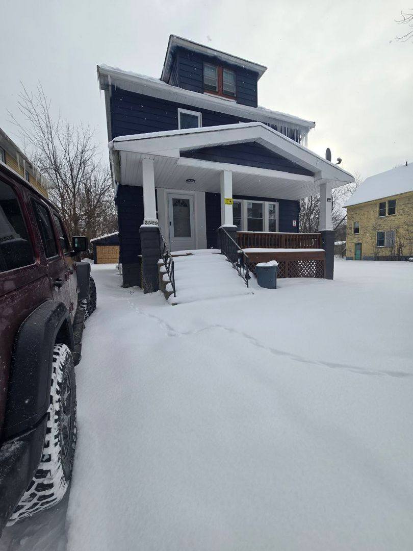 House for rent at 3529 E 106th St, Cleveland, OH 44105