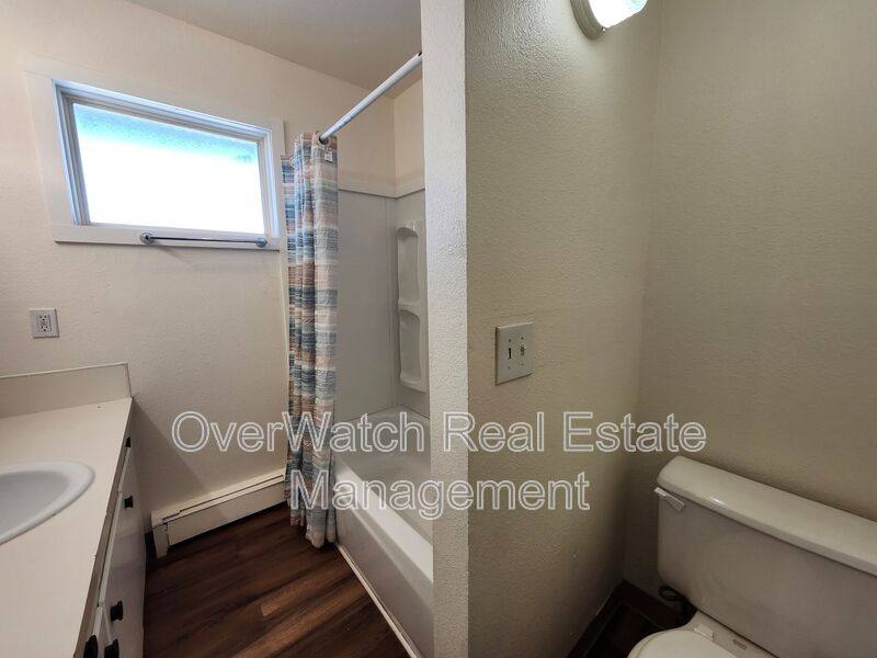 Apartment for rent at 3925 E 9th Ave #5, Anchorage, AK 99508