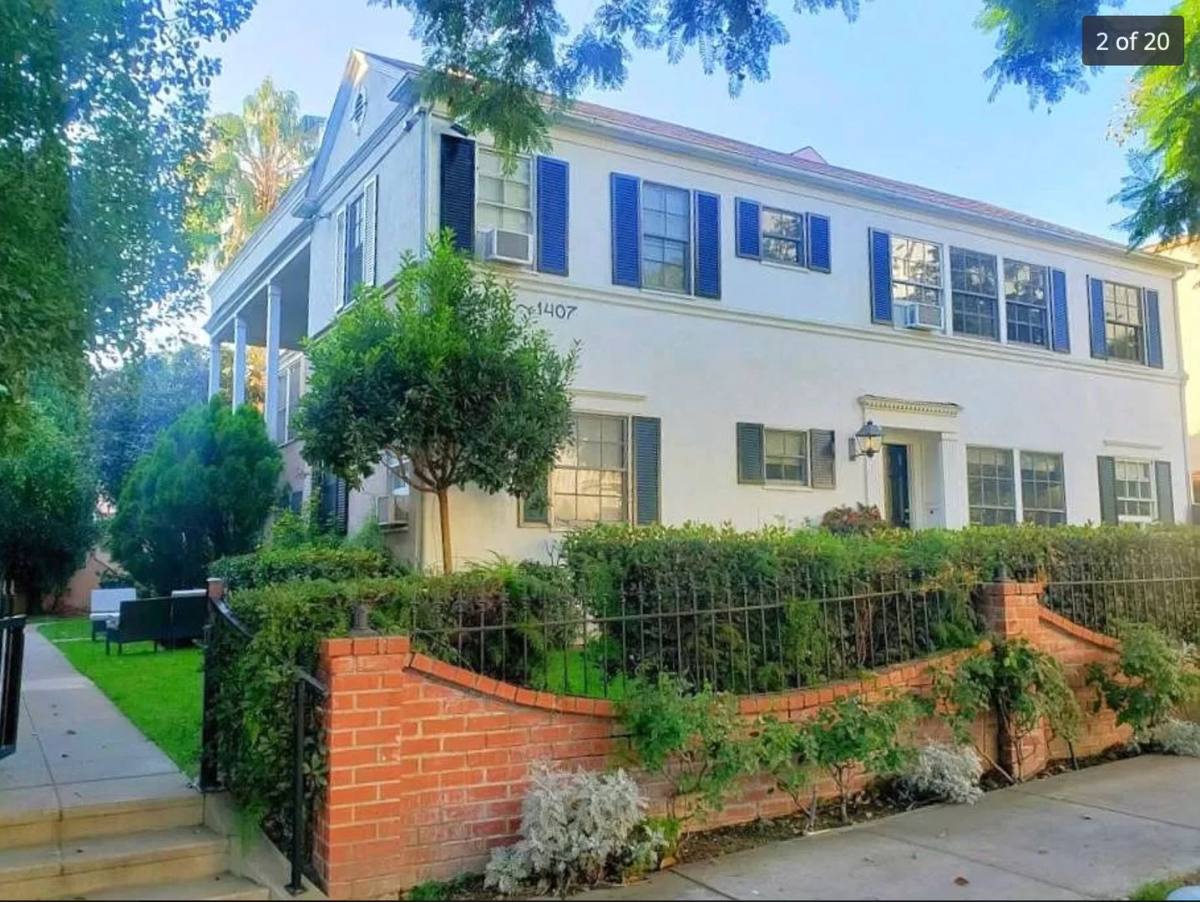 Apartment for rent at 1401 Havenhurst Dr, Los Angeles, CA 90046