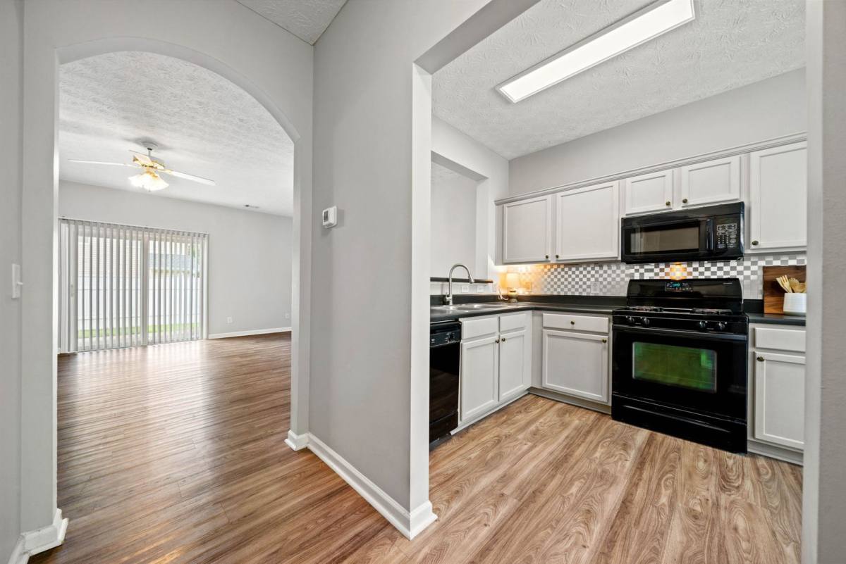 Townhouse for rent at 801 Old Peachtree Rd NW, Suwanee, GA 30024