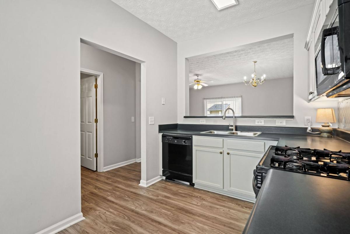 Townhouse for rent at 801 Old Peachtree Rd NW, Suwanee, GA 30024
