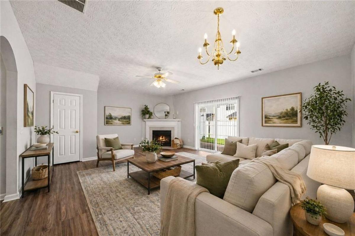 Townhouse for rent at 801 Old Peachtree Rd NW, Suwanee, GA 30024