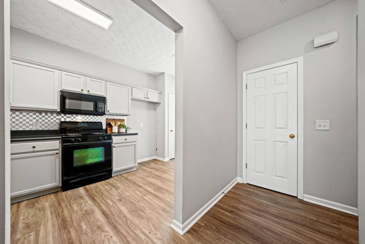 Townhouse for rent at 801 Old Peachtree Rd NW, Suwanee, GA 30024