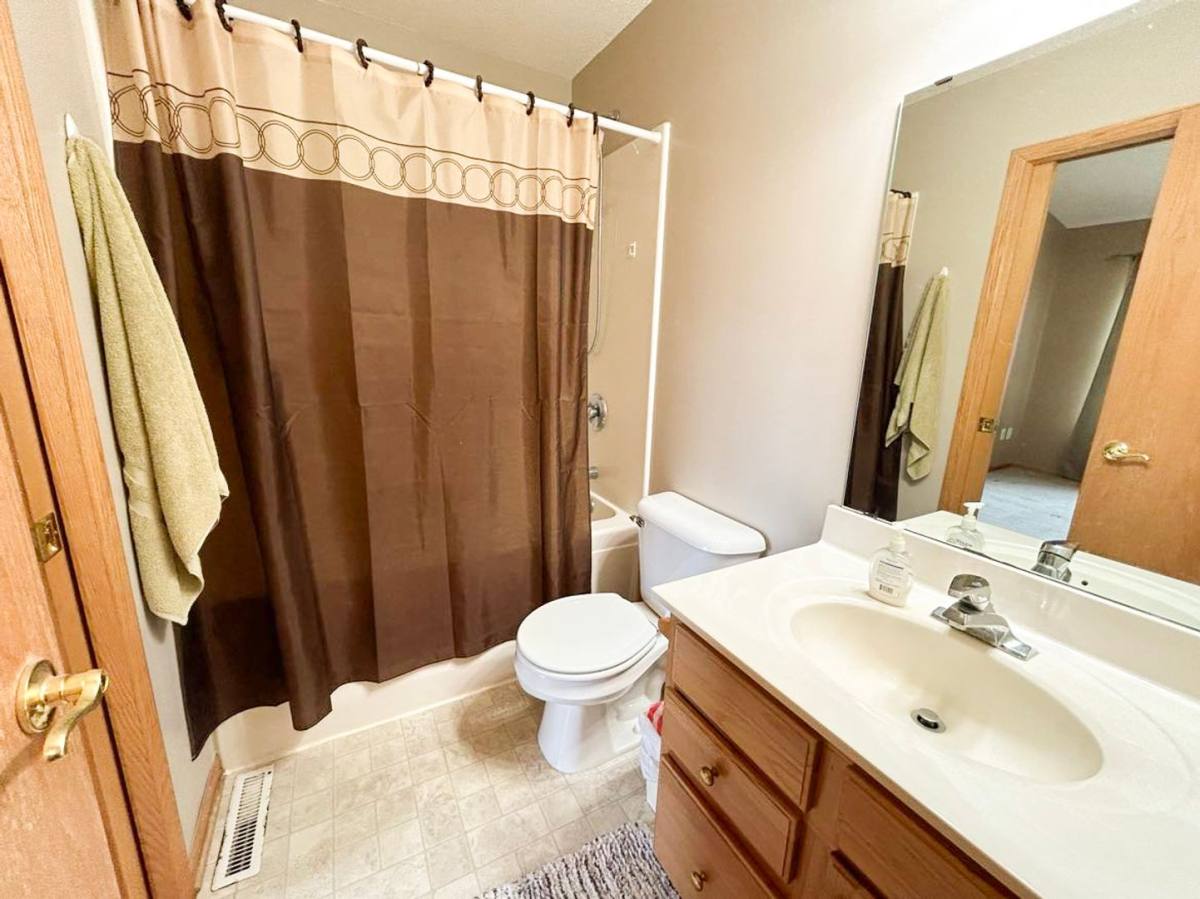 Townhouse for rent at 2959 Monroe Dr NW, Rochester, MN 55901
