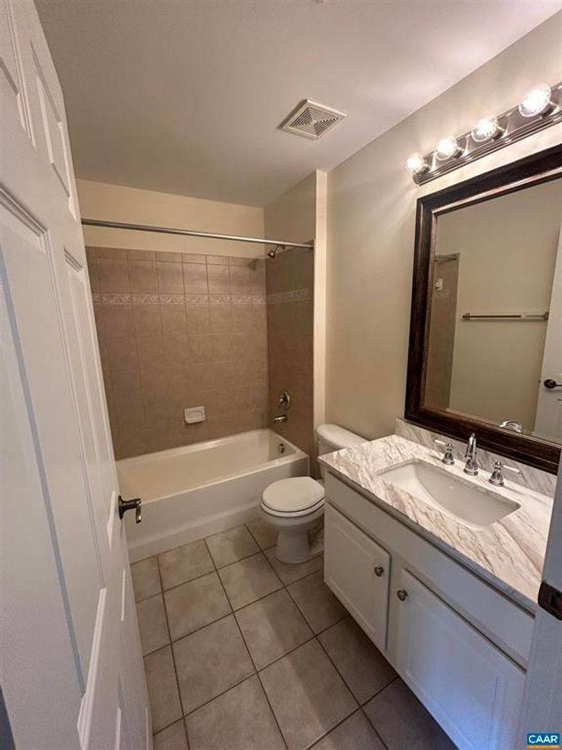 Townhouse for rent at 923 Bing Lane, Charlottesville, VA 22903