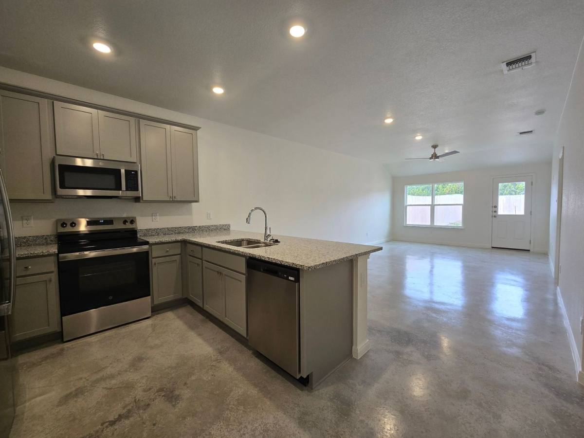 Apartment for rent at 807 Wax Myrtle Court, Killeen, TX 76543