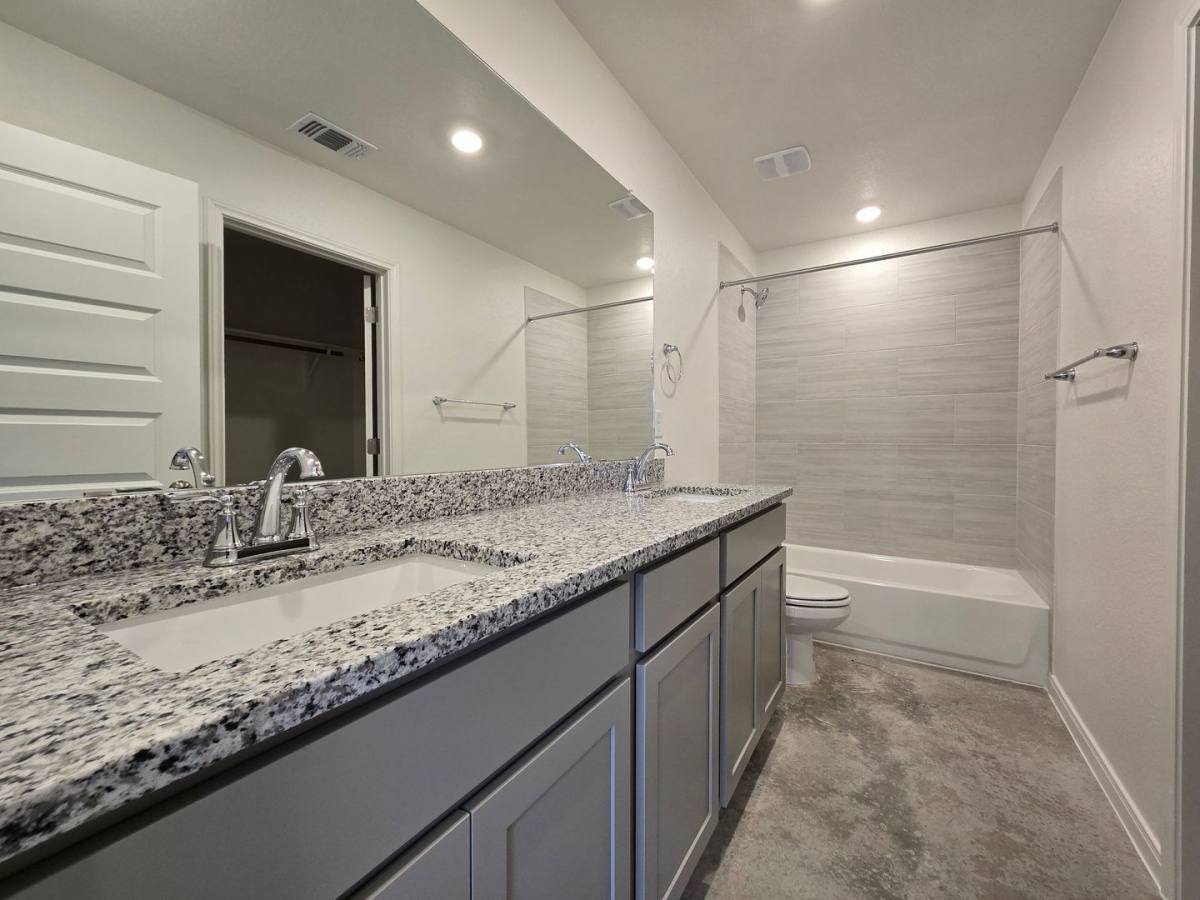 Apartment for rent at 807 Wax Myrtle Court, Killeen, TX 76543