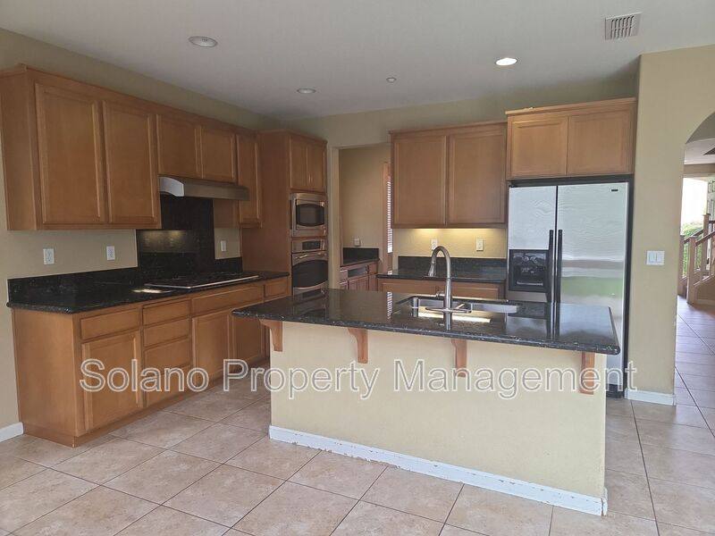 Apartment for rent at 5220 Antiquity Circle, Fairfield, CA 94534