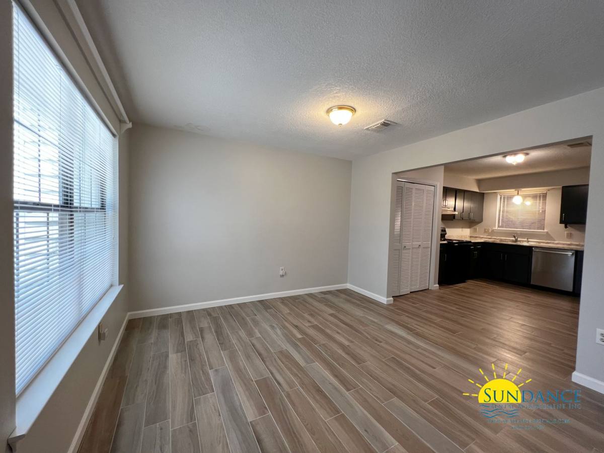 Townhouse for rent at 106 Brookmeade Dr, Crestview, FL 32539