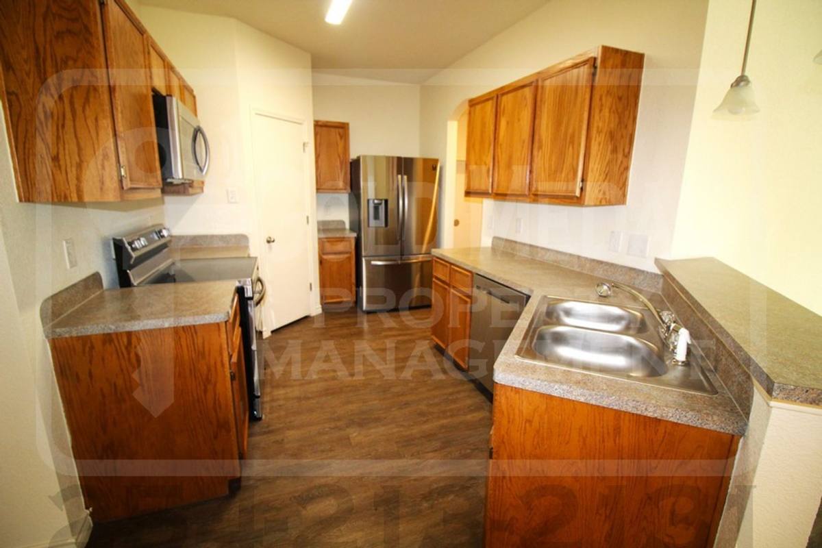 Apartment for rent at 907 Lasso Dr, Killeen, TX 76543