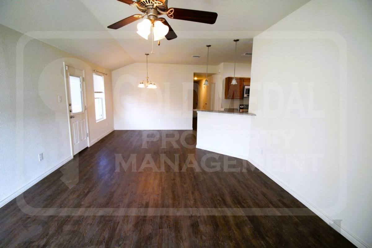 Apartment for rent at 907 Lasso Dr, Killeen, TX 76543