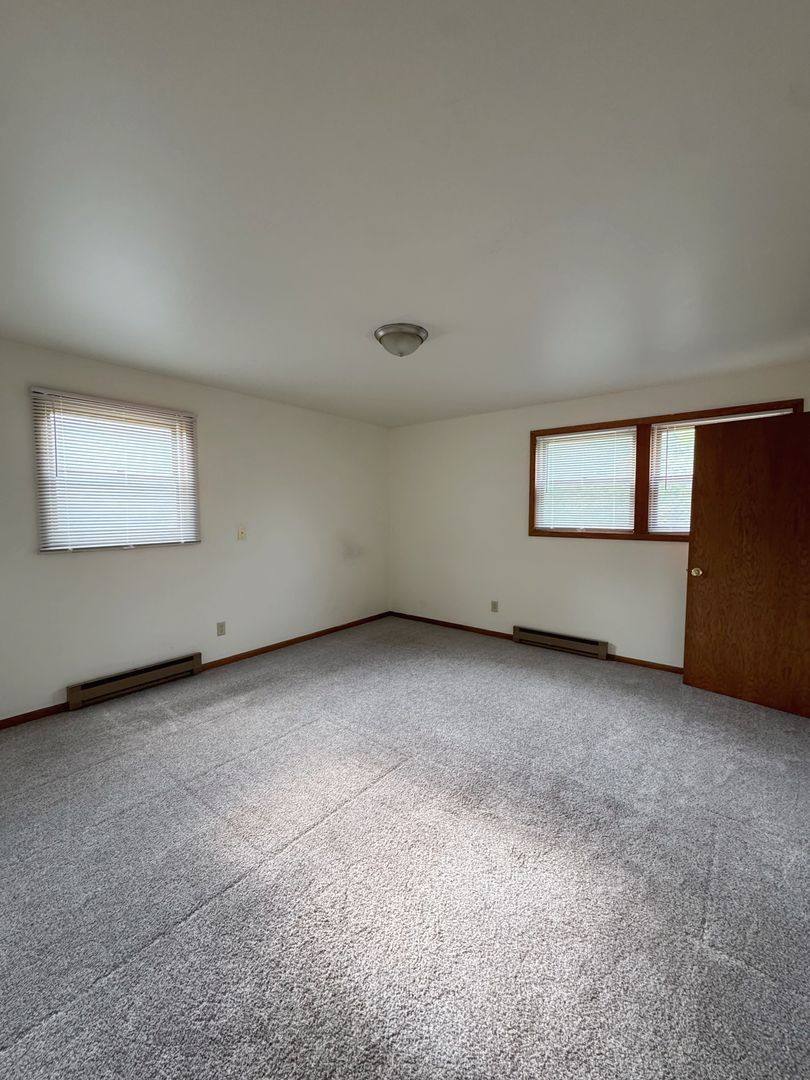 Apartment for rent at 300 Mill St, Melrose, WI 54642