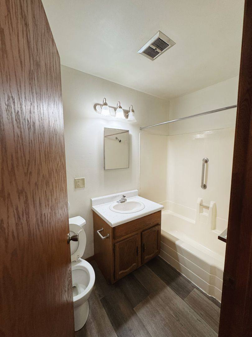 Apartment for rent at 300 Mill St, Melrose, WI 54642