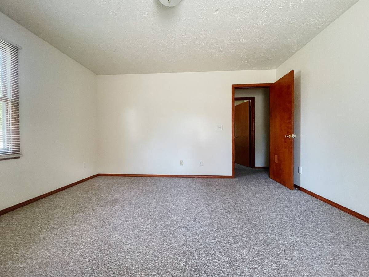 Apartment for rent at 3624 W 27th St, Muncie, IN 47302