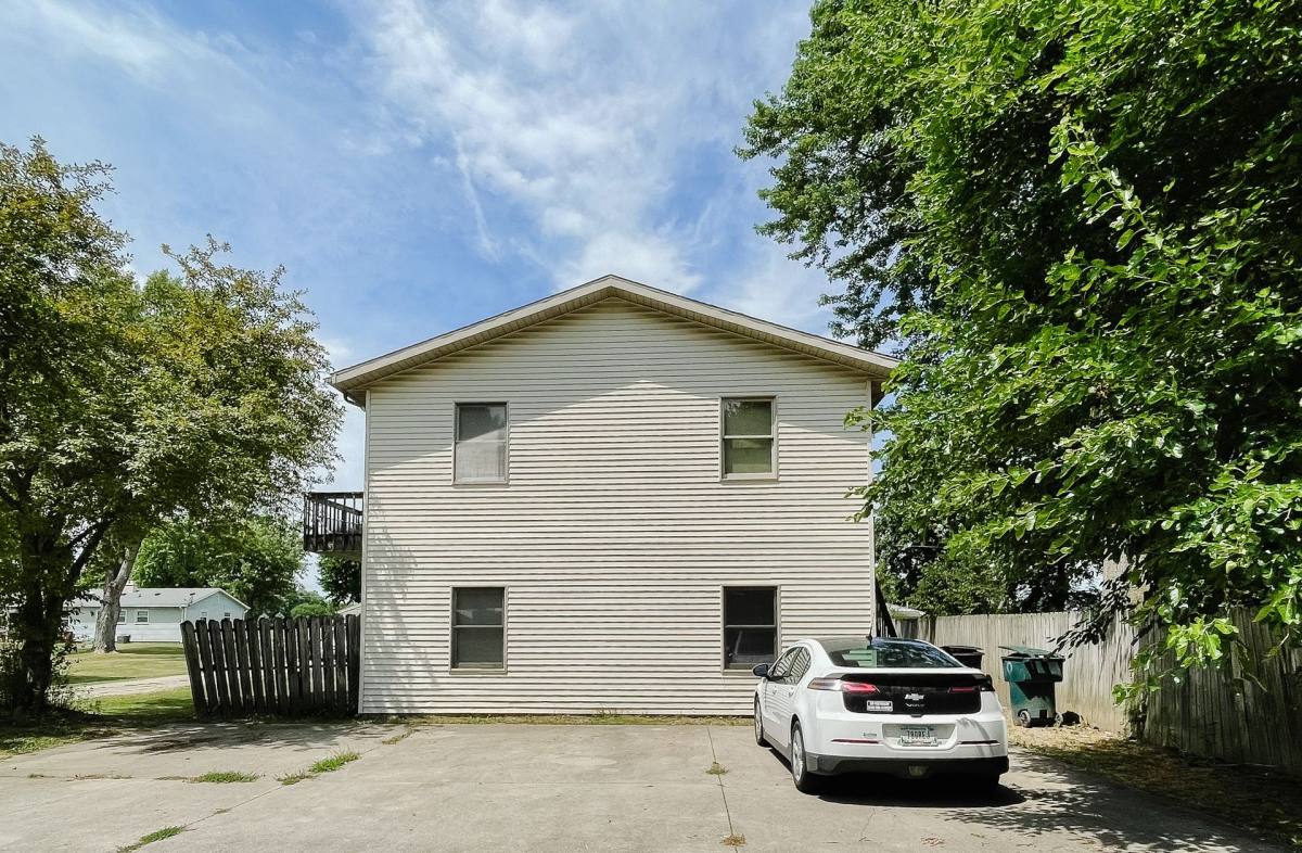 Apartment for rent at 3624 W 27th St, Muncie, IN 47302