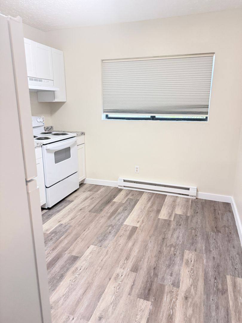 Apartment for rent at 280 Edgewood Rd, Asheville, NC 28804