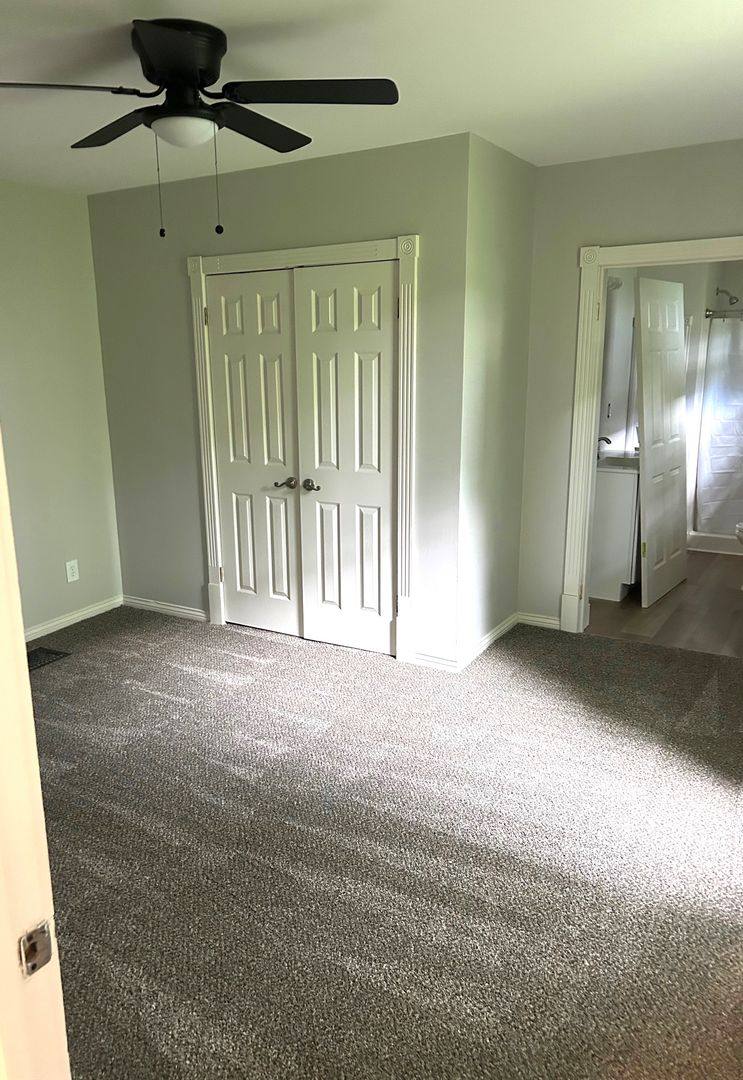 House for rent at 425 Walnut St, Corydon, IN 47112