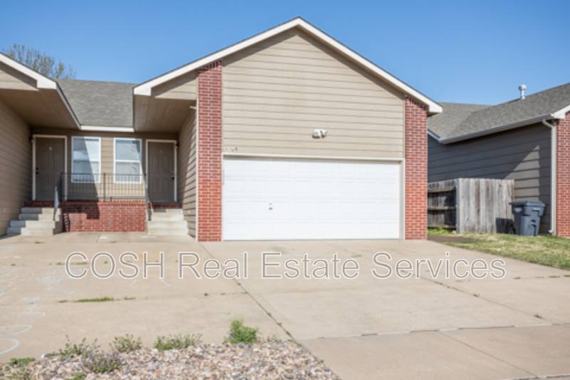 Apartment for rent at 1008 E Karla Court, Haysville, KS 67060