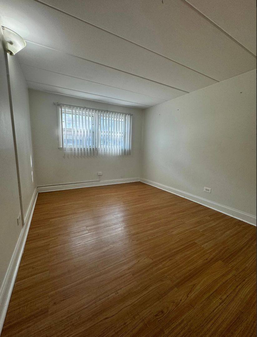 Apartment for rent at 2402 N New England Ave, Elmwood Park, IL 60707