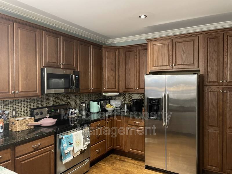 Townhouse for rent at 708 Bennett St #A, Greenville, SC 29609